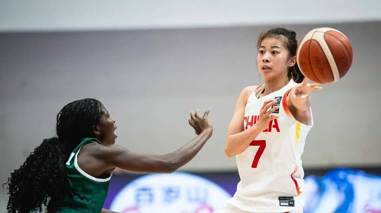 爱游戏体育-U19女篮世界杯-冉珂嘉25+13中国复仇尼日利亚排第11